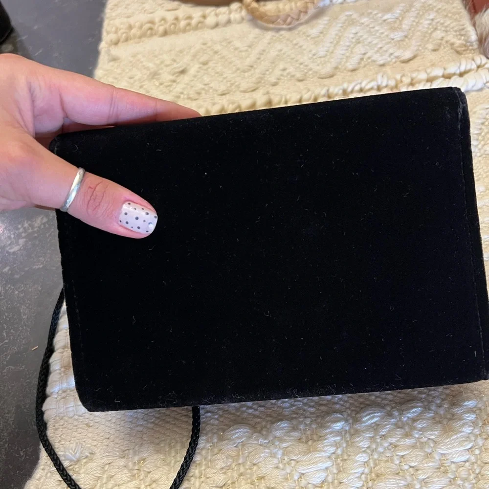 Elegant Black Velvet Clutch/ Shoulder Bag - Picture 2 of 3